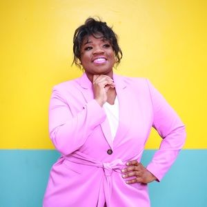 Meet your Posher, Lakeisha